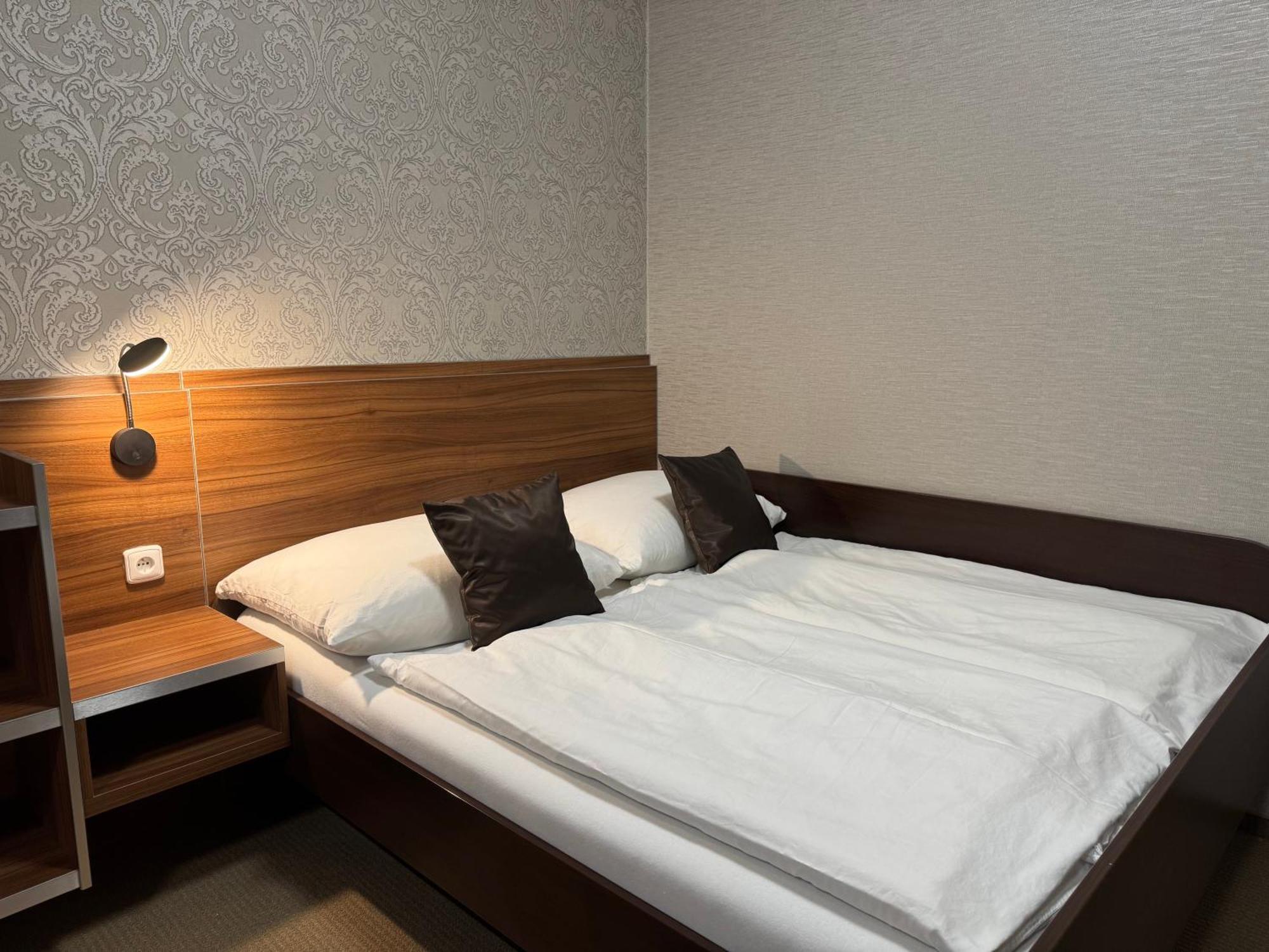 Apartman Bila Hora - Roudna Plzeň Eksteriør billede